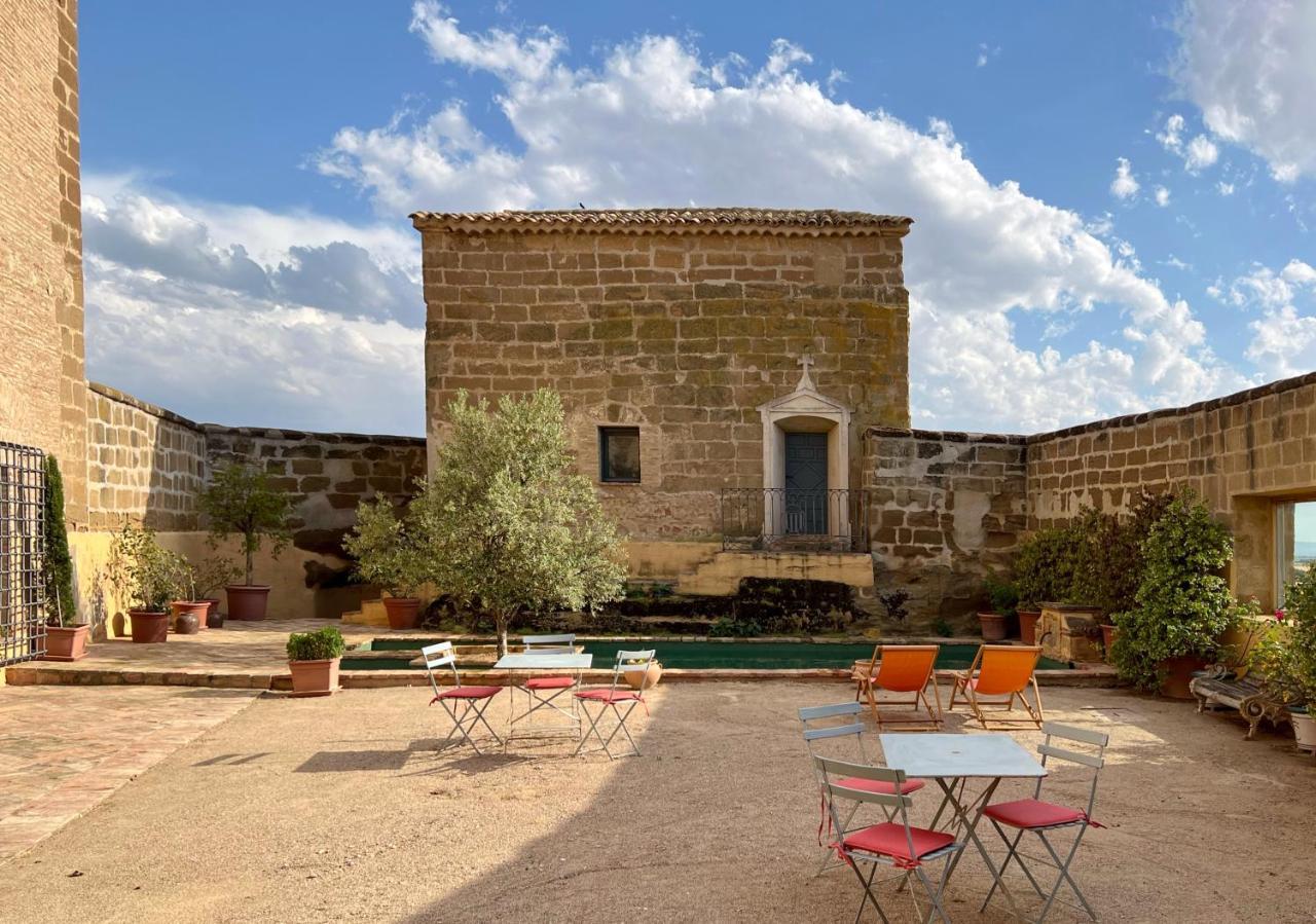 Castillo De Corvinos Huesca Exterior photo